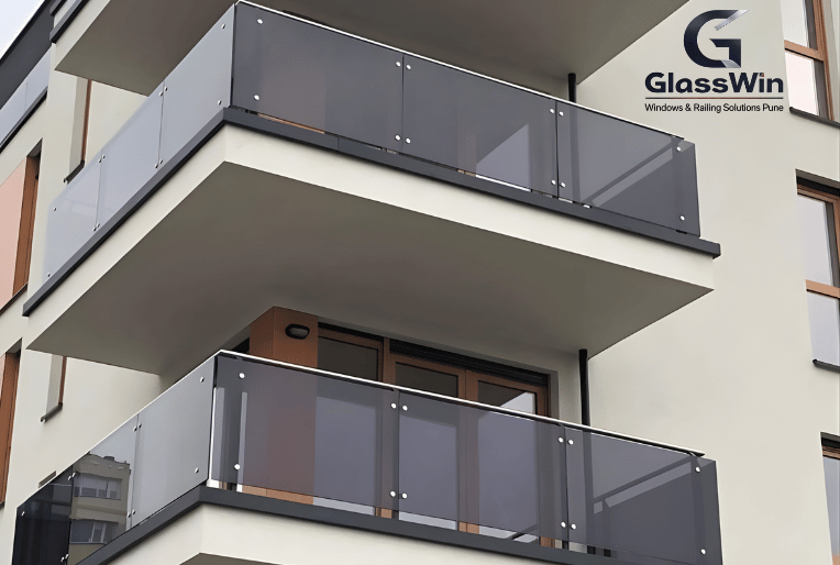 Aluminium Glass Railing in Pune, aluminium railing in pune, aluminium balcony railing pune, aluminium railing installation pune,